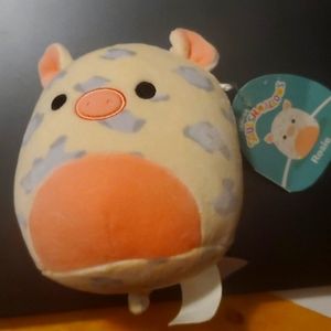 Rosie 5" squishmallows Pig